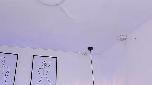 Susan-Sweet-7 online show from 4, 7, 2026