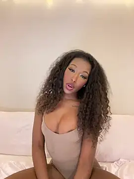 Snapshot of princesslola666 chatting on 12, 1, 2025 princesslola666 online show from 12, 1, 2025