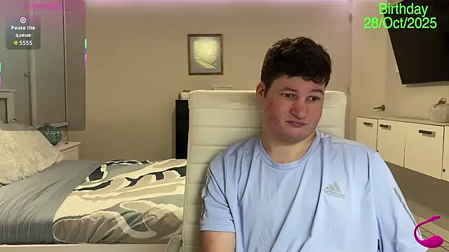 Lorenzo hernandez online show from 17, 10, 2025