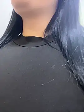 IrisBaker online show from 31, 10, 2025