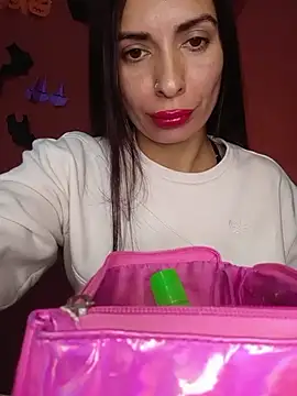 Snapshot of Chicavixy chatting on 8, 11, 2025 Chicavixy online show from 8, 11, 2025