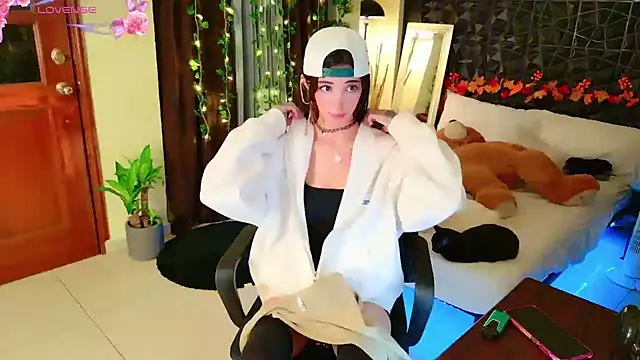 Finibondi online show from 23, 7, 2026