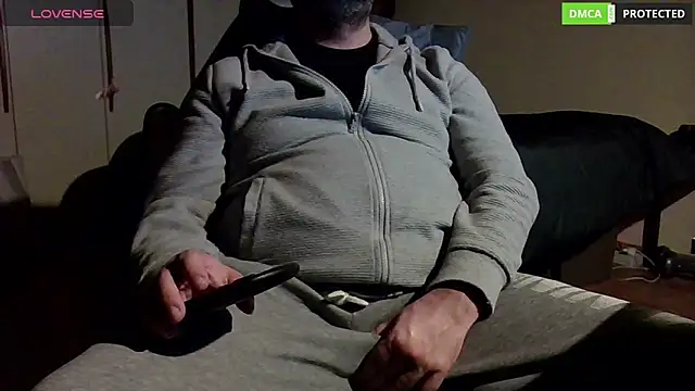 MultiOrgasmicLover online show from 30, 12, 2024