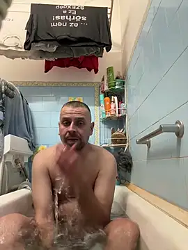 Huncutkuki online show from 6, 12, 2024