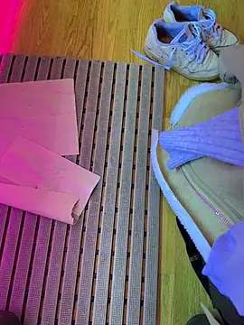 Huncutkuki online show from 8, 1, 2025