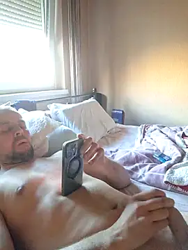 Huncutkuki online show from 7, 3, 2025