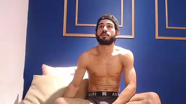 Snapshot of Moon_and_aaron chatting on 18, 3, 2026 Moon and aaron online show from 18, 3, 2026