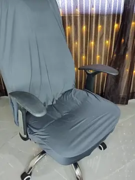 Snapshot of Tanvi-patil chatting on 8, 3, 2025 Tanvi-patil online show from 8, 3, 2025