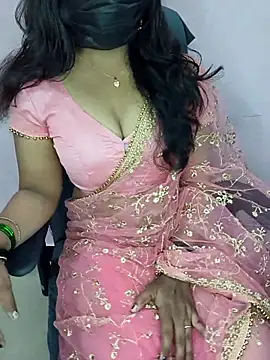 Snapshot of Tanvi-patil chatting on 10, 3, 2025 Tanvi-patil online show from 10, 3, 2025