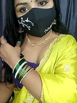 Snapshot of Tanvi-patil chatting on 24, 4, 2026 Tanvi-patil online show from 24, 4, 2026