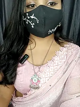 Snapshot of Tanvi-patil chatting on 25, 4, 2026 Tanvi-patil online show from 25, 4, 2026