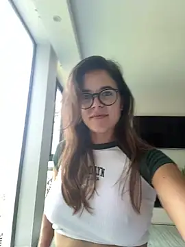 Snapshot of JuicyFruits93 chatting on 16, 2, 2025 JuicyFruits93 online show from 16, 2, 2025