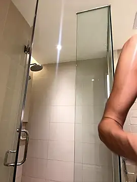 Snapshot of JuicyFruits93 chatting on 14, 1, 2026 JuicyFruits93 online show from 14, 1, 2026