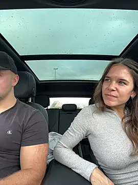 Snapshot of JuicyFruits93 chatting on 1, 2, 2026 JuicyFruits93 online show from 1, 2, 2026