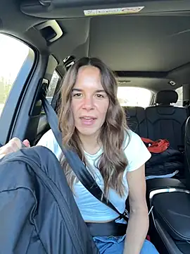 Snapshot of JuicyFruits93 chatting on 7, 2, 2026 JuicyFruits93 online show from 7, 2, 2026