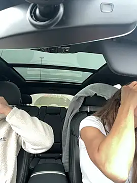 Snapshot of JuicyFruits93 chatting on 11, 2, 2026 JuicyFruits93 online show from 11, 2, 2026