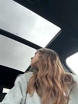 Snapshot of JuicyFruits93 chatting on 17, 3, 2026 JuicyFruits93 online show from 17, 3, 2026