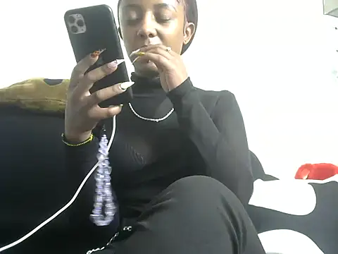 hoely grail01 online show from 8, 9, 2025