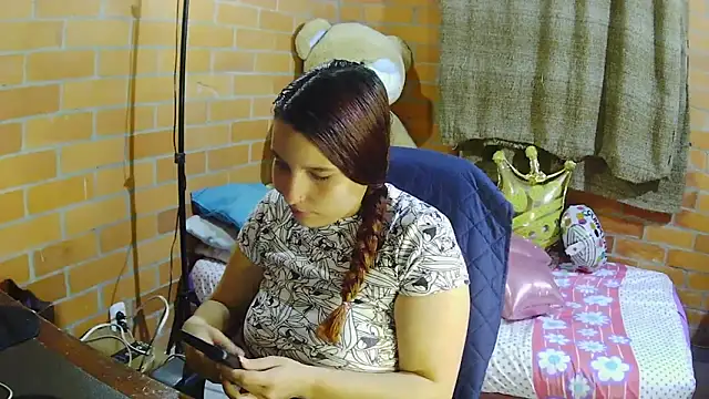 alexia 87 online show from 27, 10, 2025