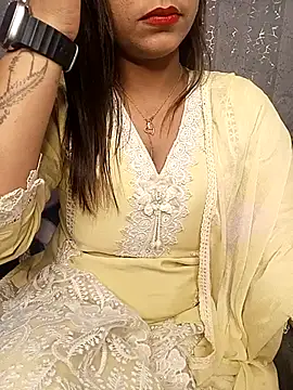 Snapshot of Divya_girl chatting on 12, 2, 2025 Divya girl online show from 12, 2, 2025