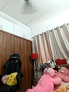 Divya girl online show from 4, 8, 2026