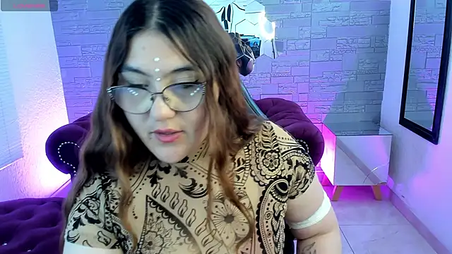 conniejames m online show from 31, 10, 2025