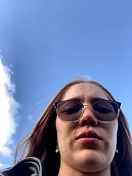 melody-dy online show from 10, 9, 2025