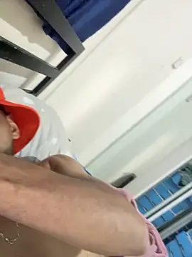 luismanuel 1998 online show from 6, 3, 2026