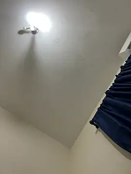 luismanuel 1998 online show from 21, 3, 2026