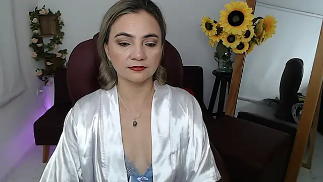 ana milf online show from 4, 7, 2026