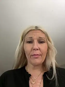 DaisyTailor online show from 9, 6, 2026