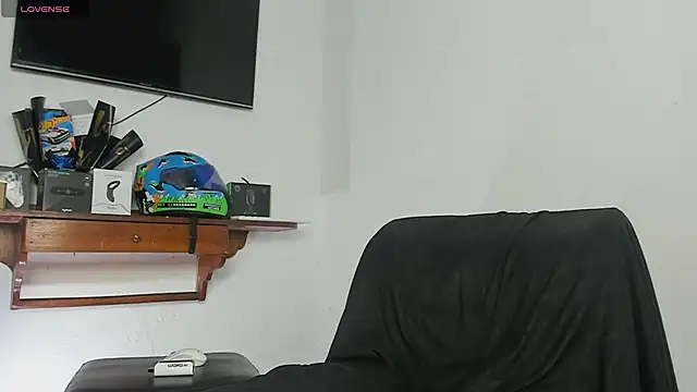 Snapshot of Xander_Str0ng chatting on 27, 11, 2025 Xander Str0ng online show from 27, 11, 2025