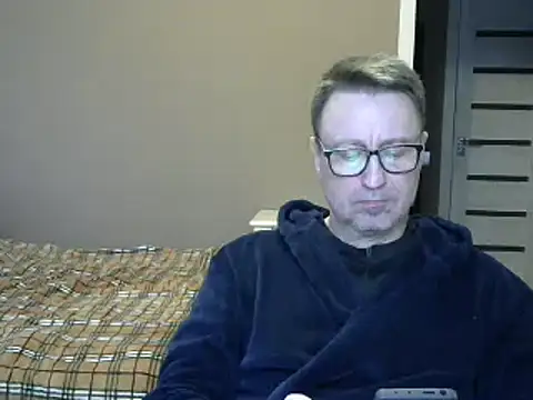 Snapshot of HarrySnake chatting on 20, 12, 2024 HarrySnake online show from 20, 12, 2024