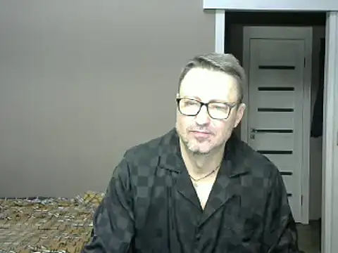 Snapshot of HarrySnake chatting on 19, 1, 2025 HarrySnake online show from 19, 1, 2025