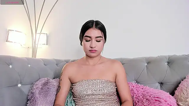 Snapshot of Zayda_1 chatting on 31, 12, 2024 Zayda 1 online show from 31, 12, 2024