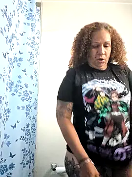 ladycreamypr2 online show from 2, 5, 2026