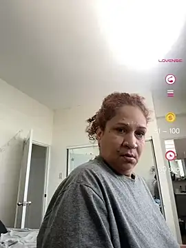 Snapshot of ladycreamypr2 chatting on 10, 7, 2026 ladycreamypr2 online show from 10, 7, 2026