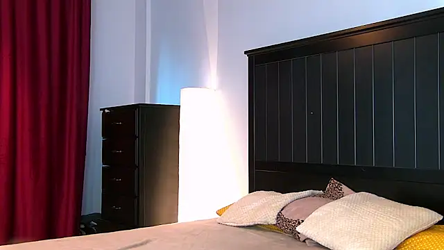 Yanira Muslim online show from 22, 9, 2025