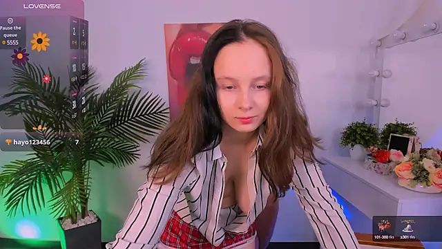 Snapshot of Ketrin_n_ chatting on 6, 3, 2025 Ketrin n online show from 6, 3, 2025