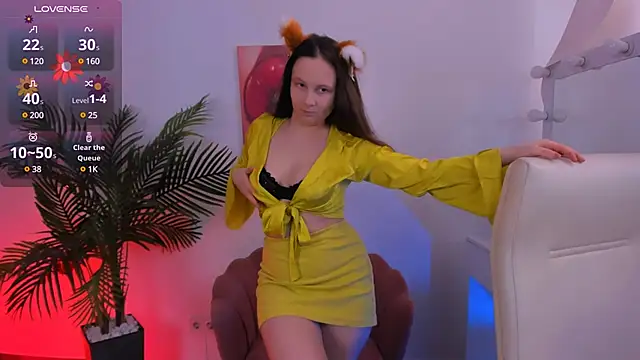 Snapshot of Ketrin_n_ chatting on 8, 3, 2025 Ketrin n online show from 8, 3, 2025