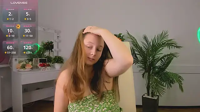 Snapshot of Ketrin_n_ chatting on 3, 11, 2025 Ketrin n online show from 3, 11, 2025