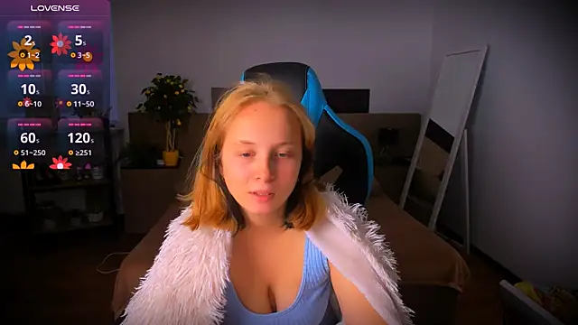 Snapshot of Ketrin_n_ chatting on 11, 11, 2025 Ketrin n online show from 11, 11, 2025