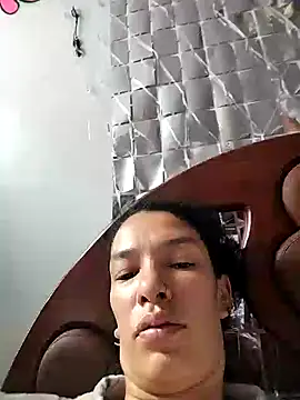 Snapshot of rebekka_simpson chatting on 7, 12, 2024 rebekka simpson online show from 7, 12, 2024