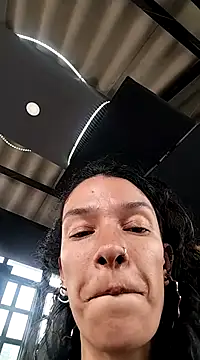 Snapshot of rebekka_simpson chatting on 4, 3, 2025 rebekka simpson online show from 4, 3, 2025