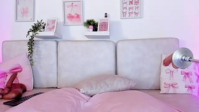 Malka Burning online show from 10, 10, 2025