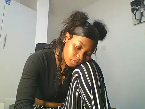 Snapshot of _Becky002 chatting on 6, 7, 2026 Becky002 online show from 6, 7, 2026