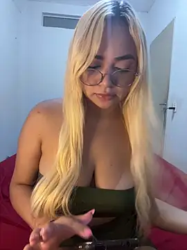 Ninfetinha   online show from 24, 3, 2026