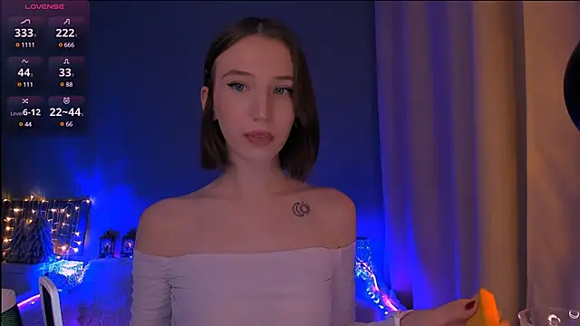 Snapshot of ellaamber chatting on 3, 1, 2025 ellaamber online show from 3, 1, 2025