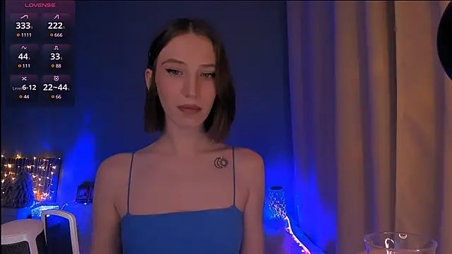 Snapshot of ellaamber chatting on 11, 1, 2025 ellaamber online show from 11, 1, 2025