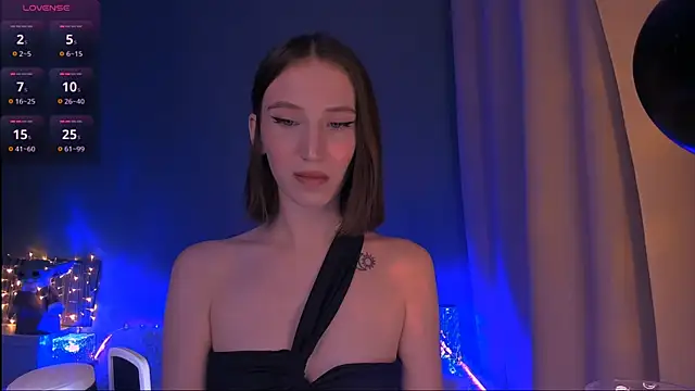 Snapshot of ellaamber chatting on 10, 2, 2025 ellaamber online show from 10, 2, 2025